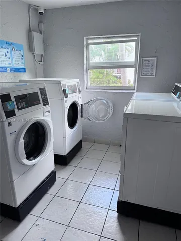 $2,500 | 100 Edgewater Drive, Unit 140, Coral Gables, FL 33133