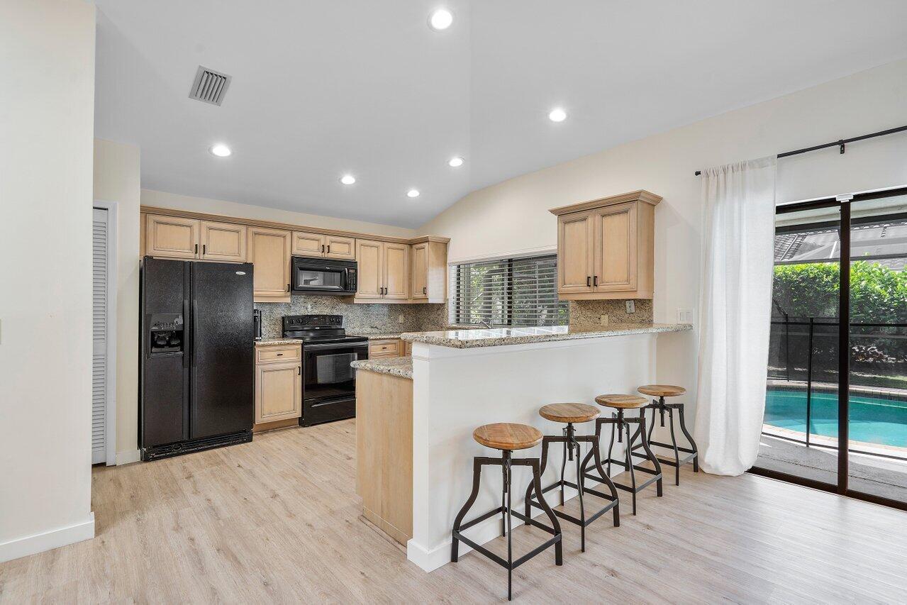 10639 Avenida Santa Ana Boca Raton, FL 33498 - Photo 9 of 28 3