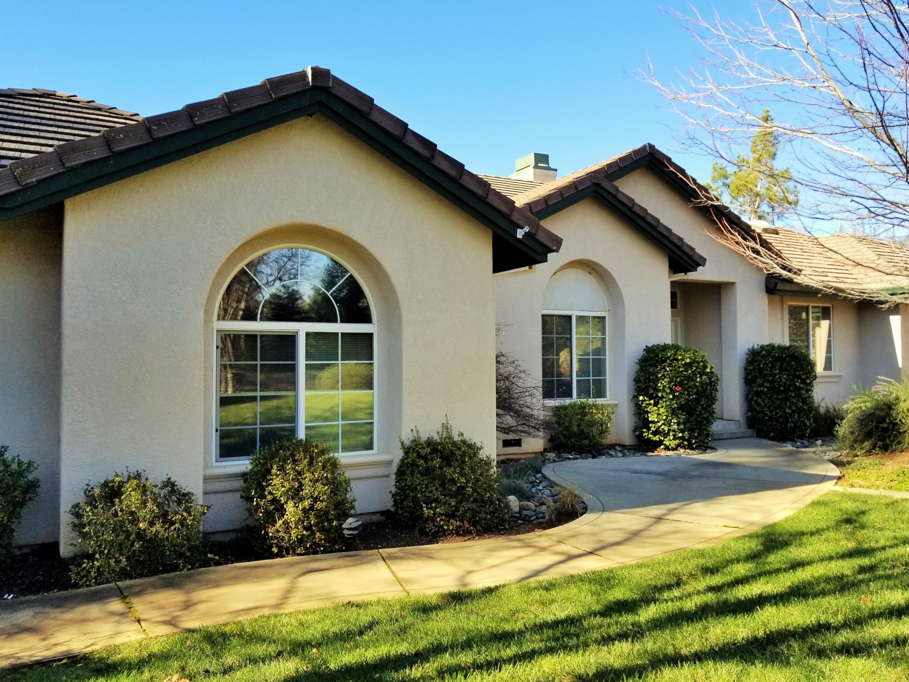 13248 Tierra Heights Road Redding, CA 96003 - Photo 3 of 19 20180215_133738