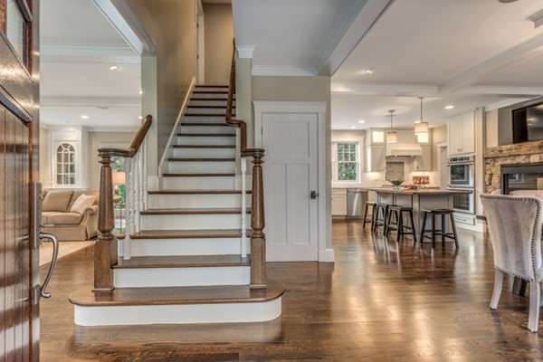 49 Jefferson Road Winchester, MA 01890 - Photo 3 of 30