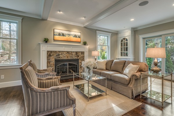 49 Jefferson Road Winchester, MA 01890 - Photo 5 of 30