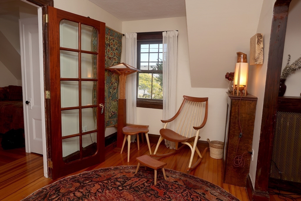 4 Willow Avenue, Unit 2 Salem, MA 01970 - Photo 8 of 41 a view of a interior of the house