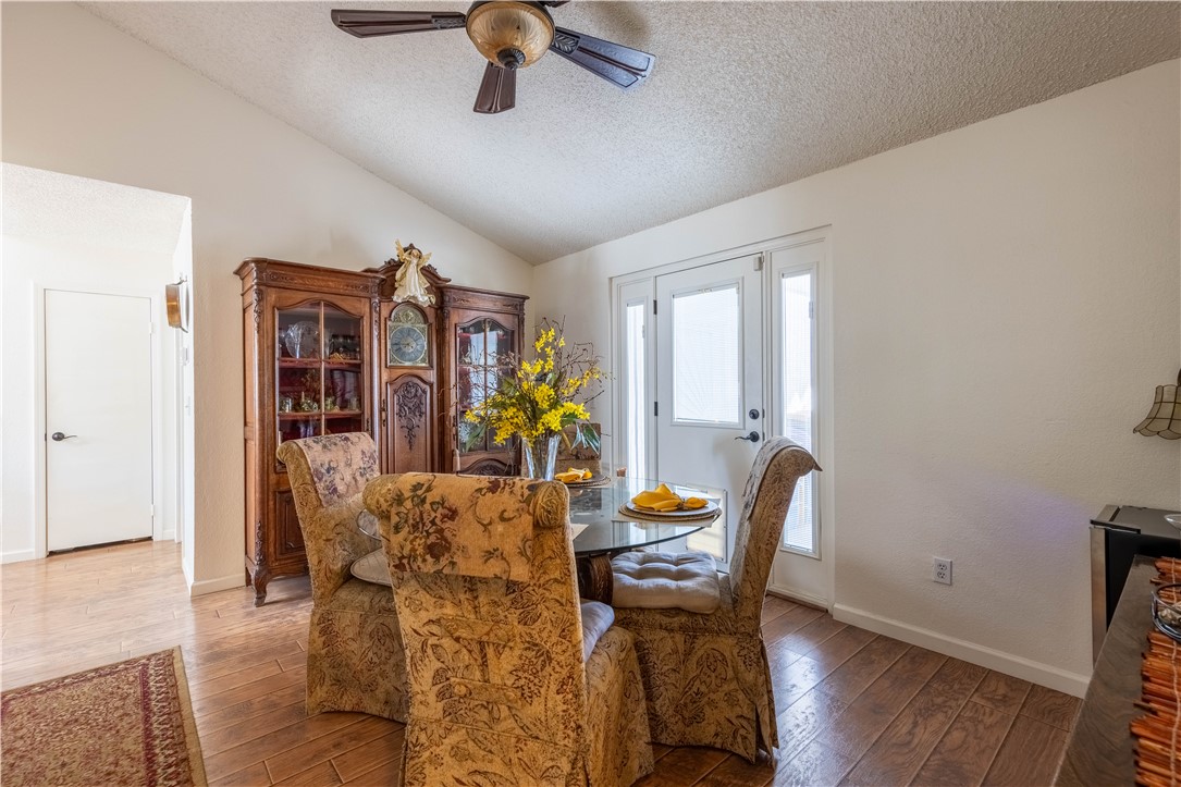 2430 South Ridge Avenue Bullhead City, AZ 86429 - Photo 15 of 57
