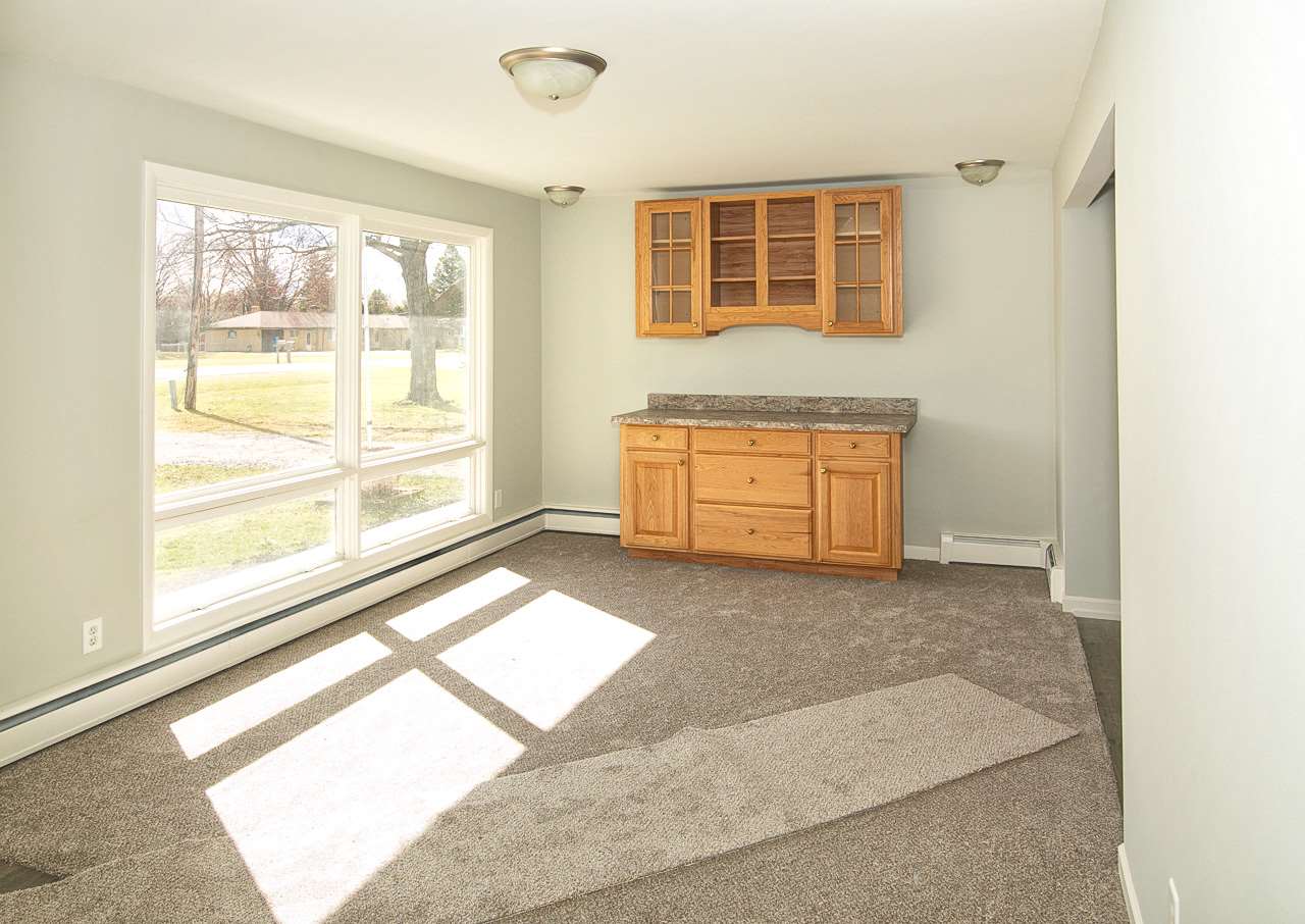 7285 North Center Road Mount Morris, MI 48458 - Photo 9 of 24 31375779-8.JPG