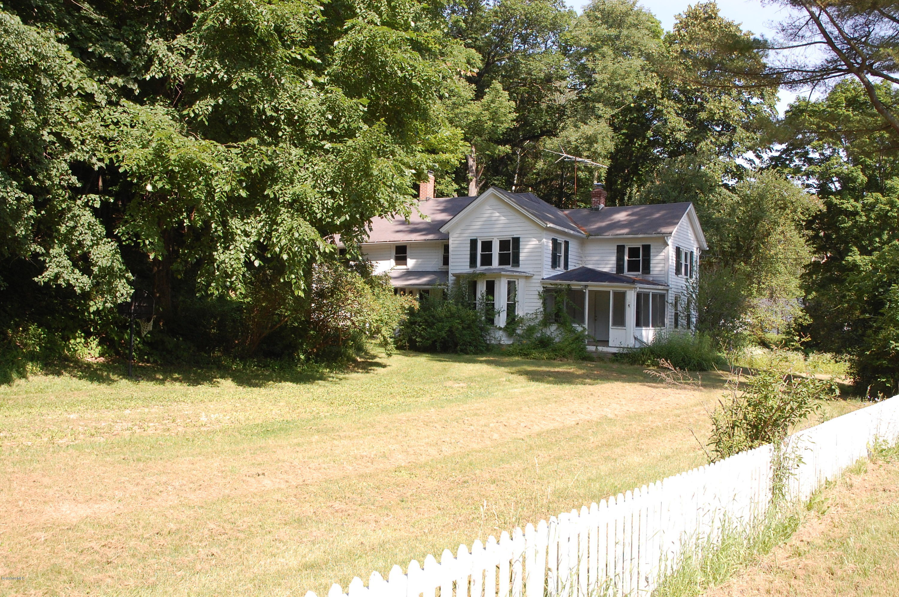 575 North Undermountain Road Sheffield, MA 01257 - Photo 2 of 11 2_DSC_0153
