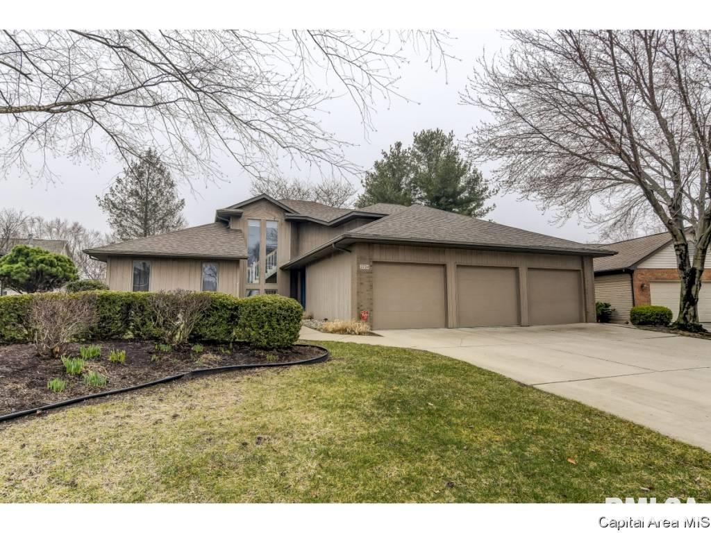 2724 Timber Pointe Drive Springfield, IL 62702 - Photo 5 of 27
