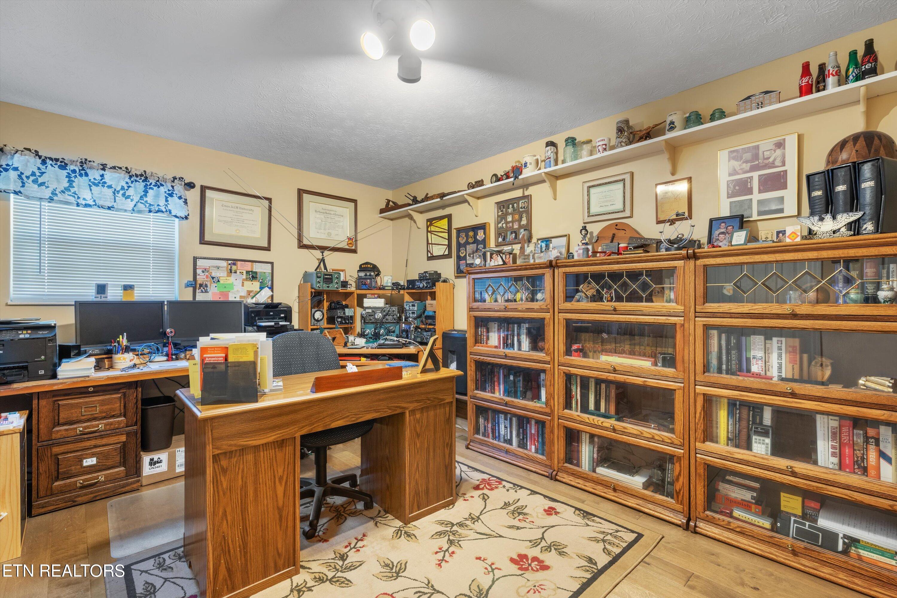 3837 Channel Harbor Road Louisville, TN 37777 - Photo 11 of 50 11-3837 Channel Harbor Rd-06