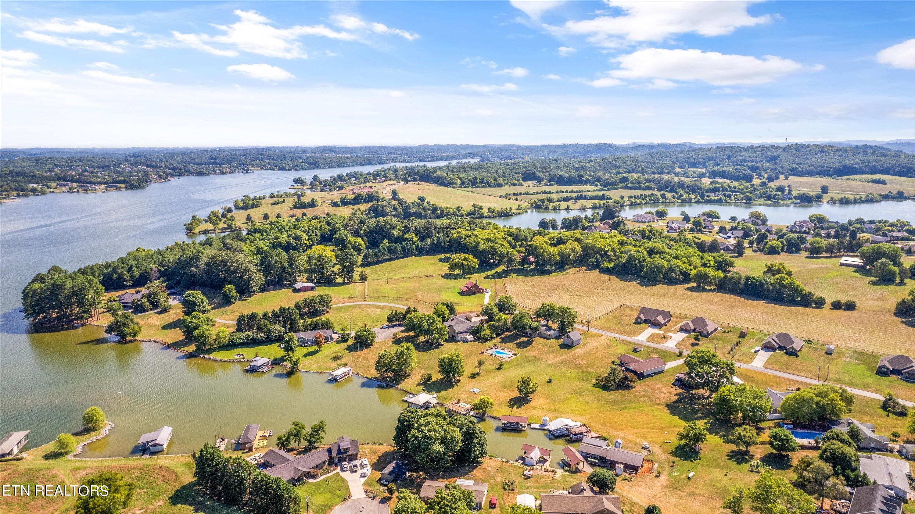 3837 Channel Harbor Road Louisville, TN 37777 - Photo 47 of 50 47-3837 Channel Harbor Rd-41