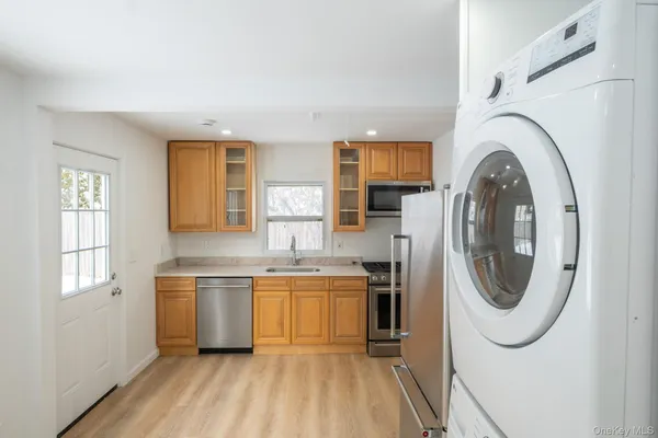 $329,000 | 66 Lake Shore Drive, Patterson, NY 12563