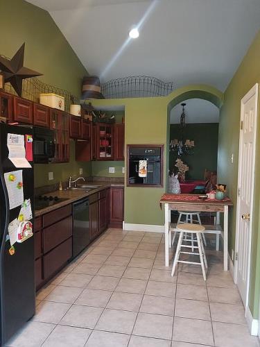 21610 Westview Road Carlyle, IL 62231 - Photo 12 of 15