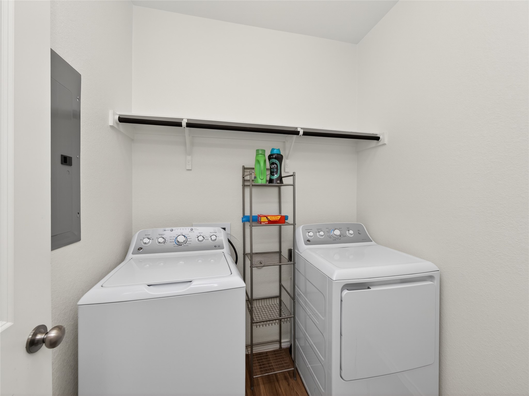 156 Greatest Gift Way Jarrell, TX 76537 - Photo 12 of 40 a utility room with dryer and washer