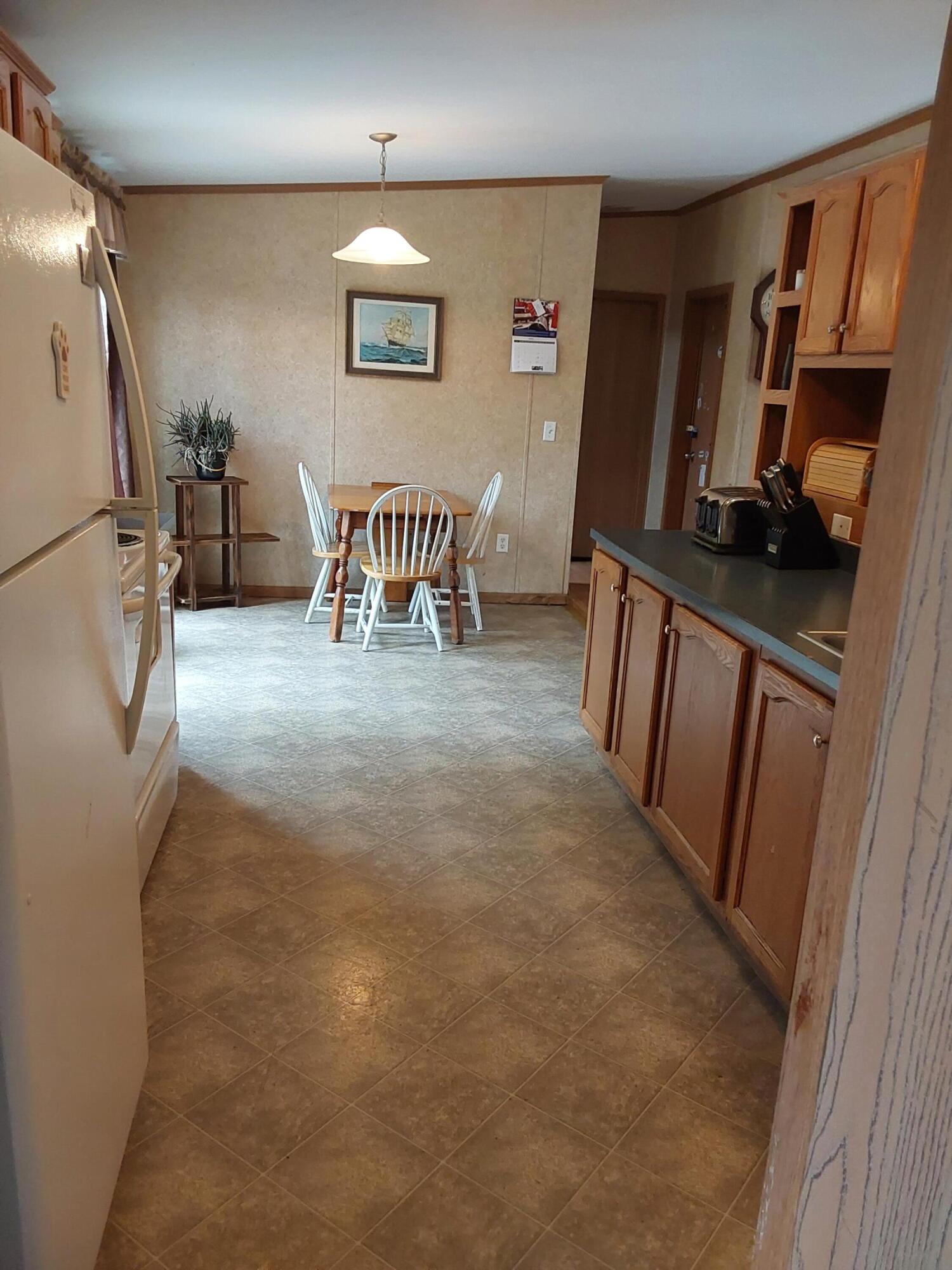 908 South Clary Road Jefferson, ME 04348 - Photo 10 of 11 20230419_102933