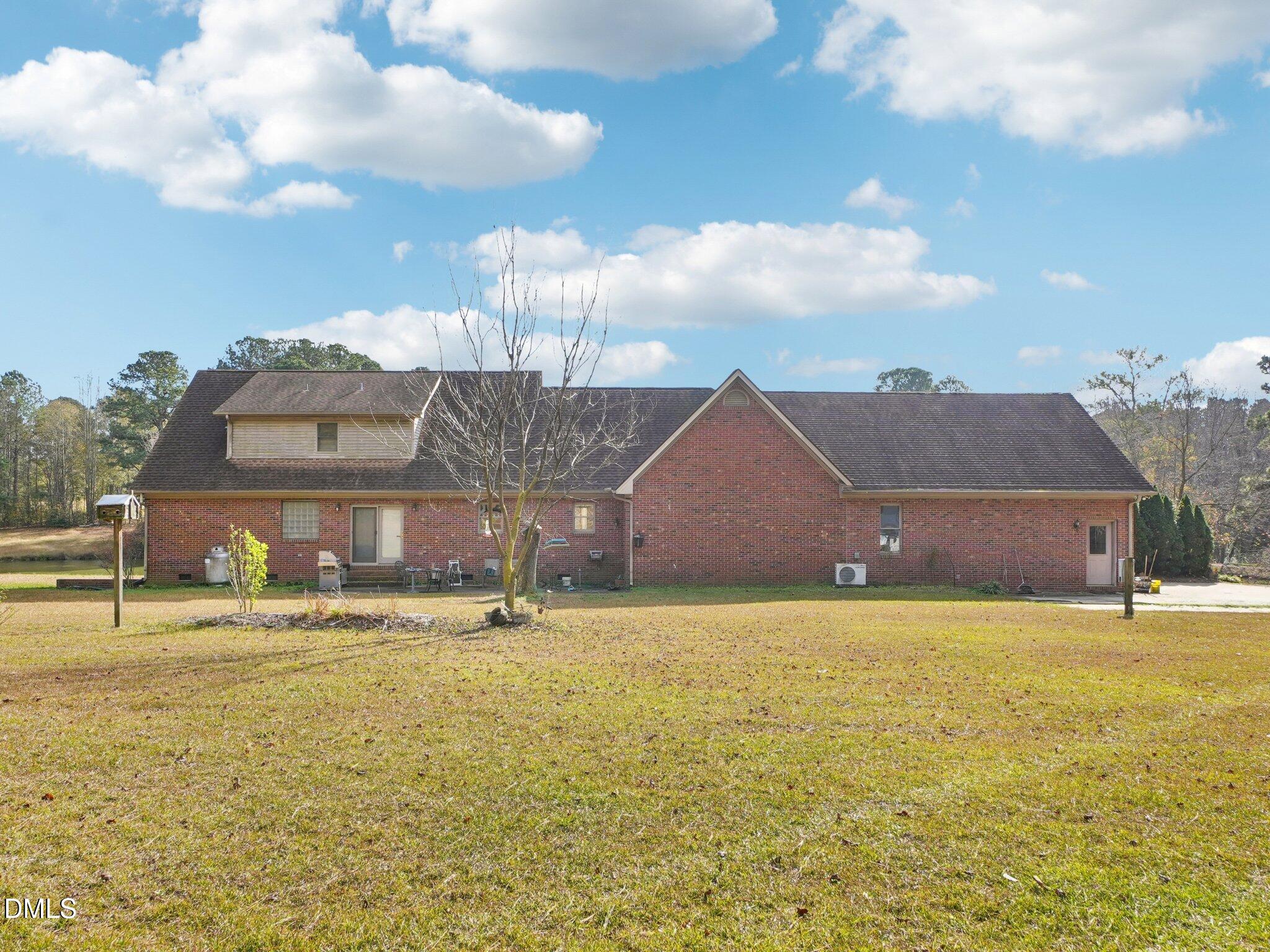 750 Stephenson Road Benson, NC 27504 - Photo 17 of 21 a view of a large pool