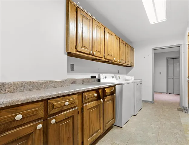 $525,000 | 4740 Nantucket Drive Southwest, Lilburn, GA 30047