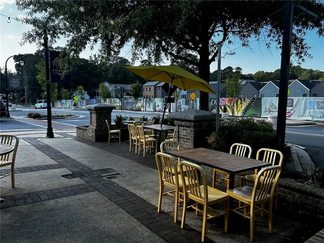 $525,000 | 4740 Nantucket Drive Southwest, Lilburn, GA 30047