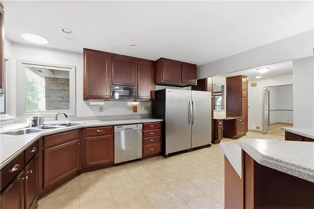 $525,000 | 4740 Nantucket Drive Southwest, Lilburn, GA 30047