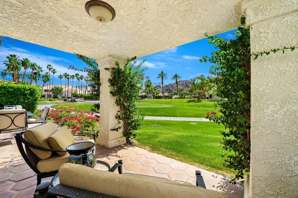 $1,225,000 | 50095 Calle Rosarita, La Quinta, CA 92253