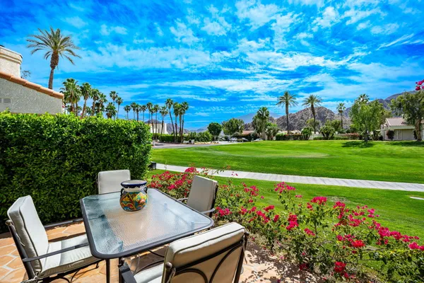 $1,225,000 | 50095 Calle Rosarita, La Quinta, CA 92253