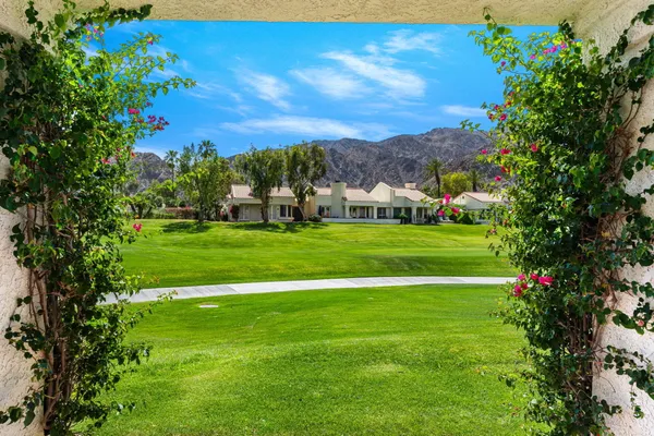 $1,225,000 | 50095 Calle Rosarita, La Quinta, CA 92253