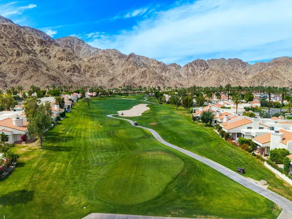 $1,225,000 | 50095 Calle Rosarita, La Quinta, CA 92253