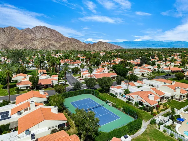 $1,225,000 | 50095 Calle Rosarita, La Quinta, CA 92253