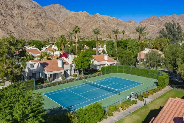 $1,225,000 | 50095 Calle Rosarita, La Quinta, CA 92253