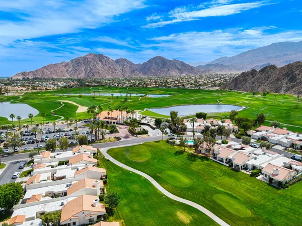 $1,225,000 | 50095 Calle Rosarita, La Quinta, CA 92253