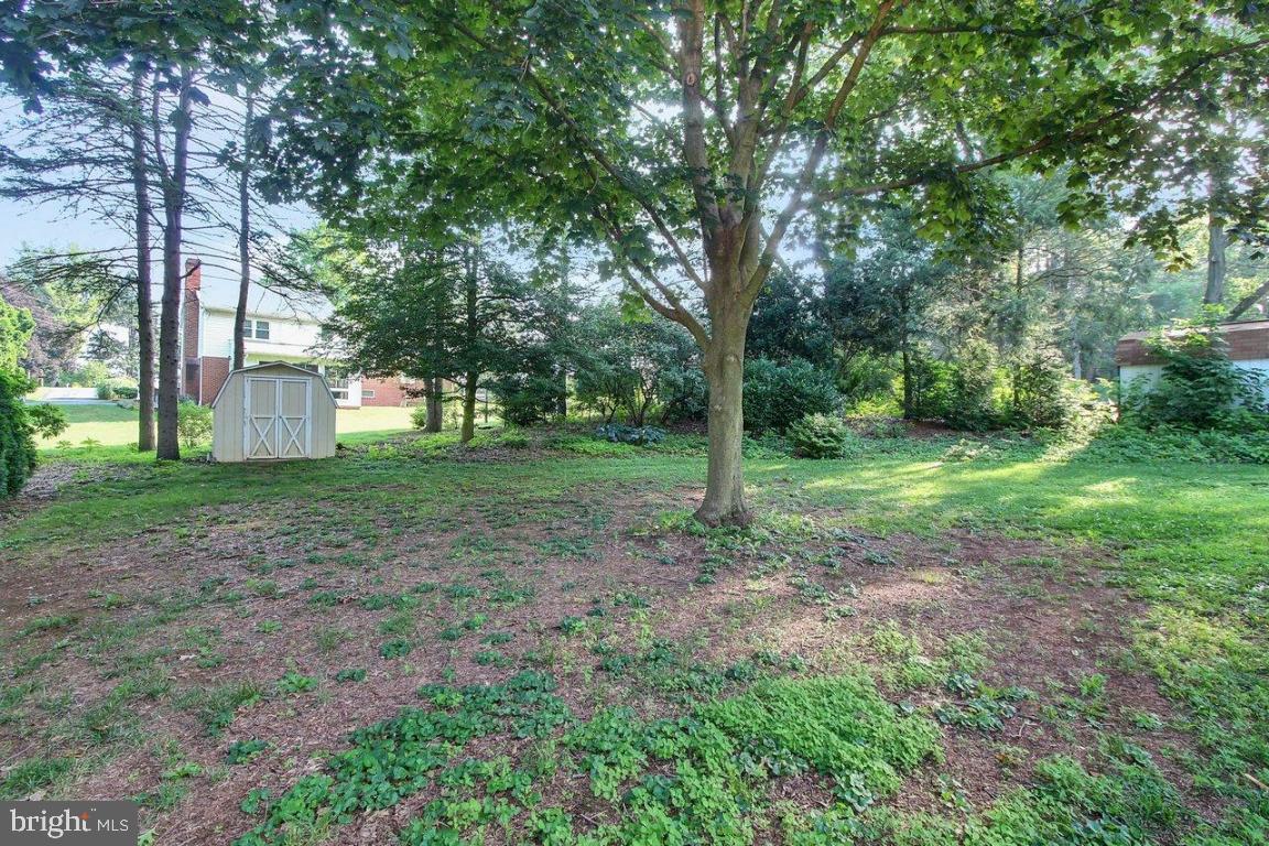 1533 Eden Road Lancaster, PA 17601 - Photo 21 of 22