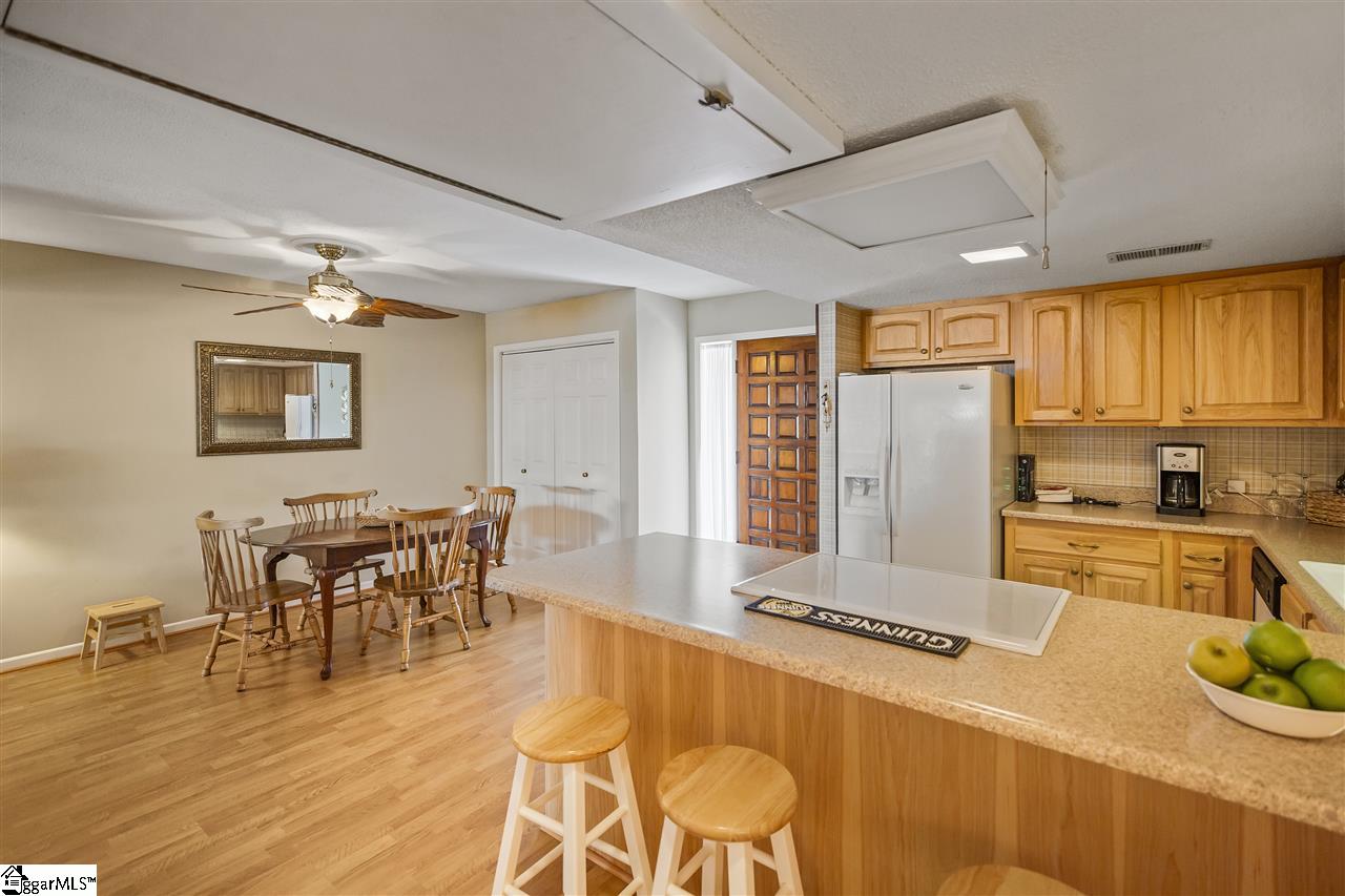 20 Anchor Point Anderson, SC 29625 - Photo 8 of 26 Gallery Image 8