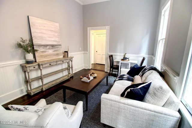 $475,000 | 401 Dock Street, Wilmington, NC 28401