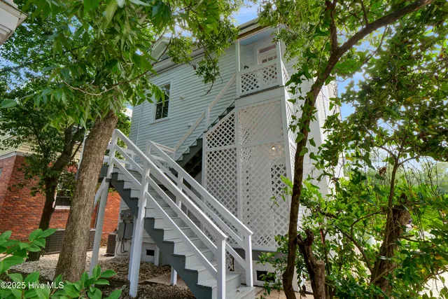 $475,000 | 401 Dock Street, Wilmington, NC 28401