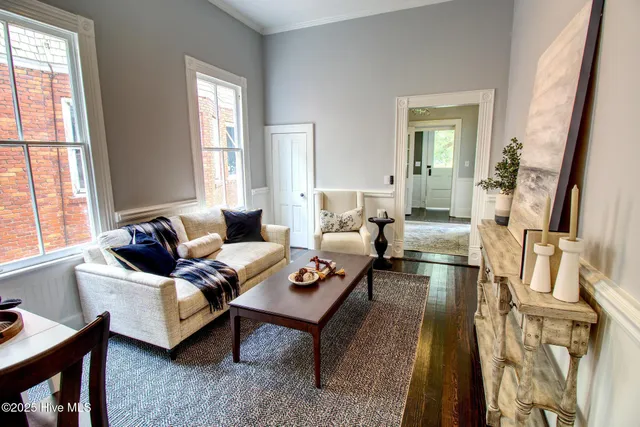 $475,000 | 401 Dock Street, Wilmington, NC 28401