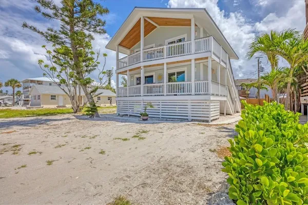 $1,730,000 | 1107 Shoreview Drive, Englewood, FL 34223