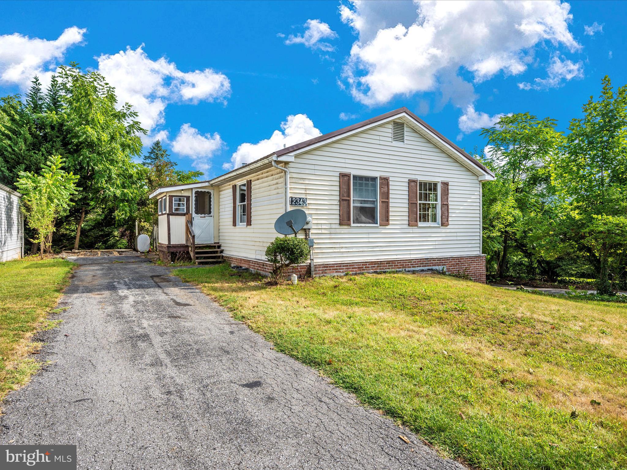 12343 Big Spring Road Clear Spring, MD 21722 - Photo 4 of 52 PDR_0743