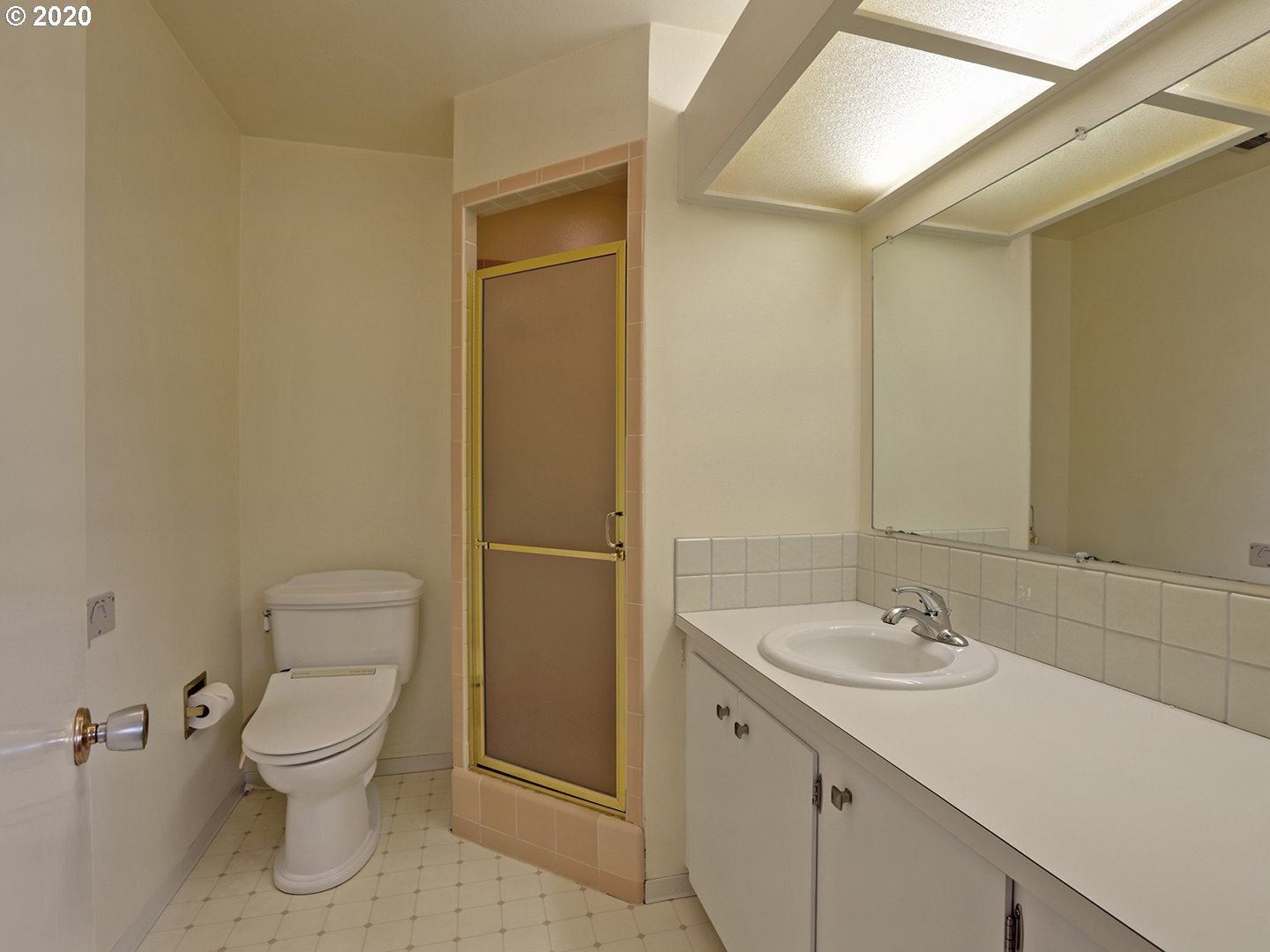 8210 Southwest Ernst Road Portland, OR 97225 - Photo 13 of 21 Gallery Image 13