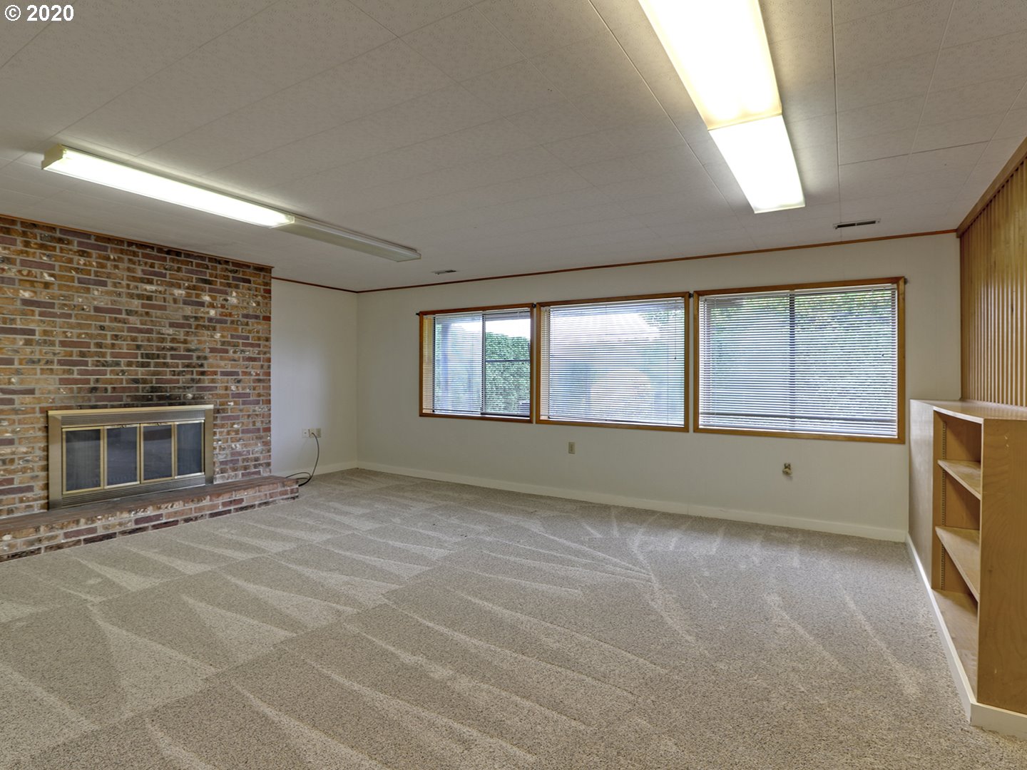 8210 Southwest Ernst Road Portland, OR 97225 - Photo 14 of 21 Gallery Image 14
