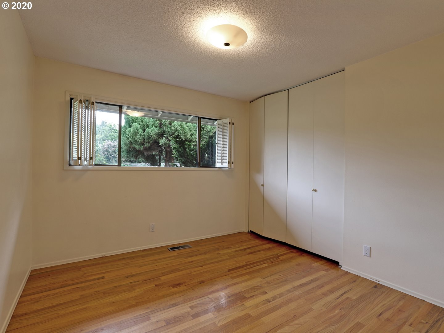 8210 Southwest Ernst Road Portland, OR 97225 - Photo 9 of 21 Gallery Image 9