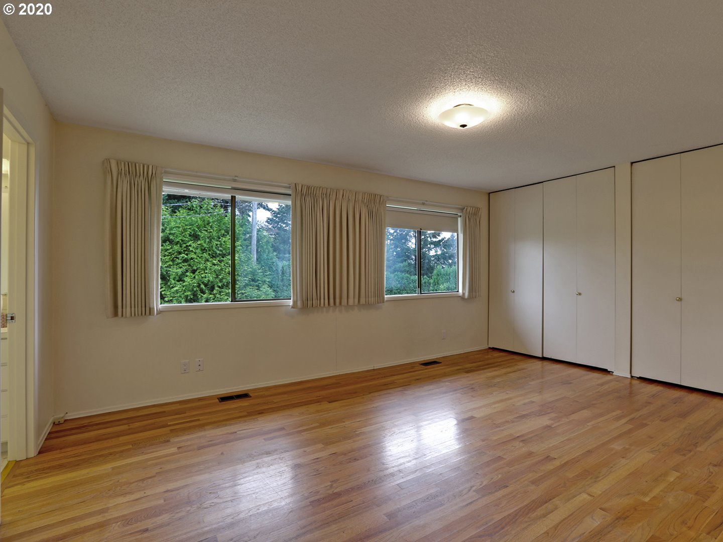 8210 Southwest Ernst Road Portland, OR 97225 - Photo 10 of 21 Gallery Image 10