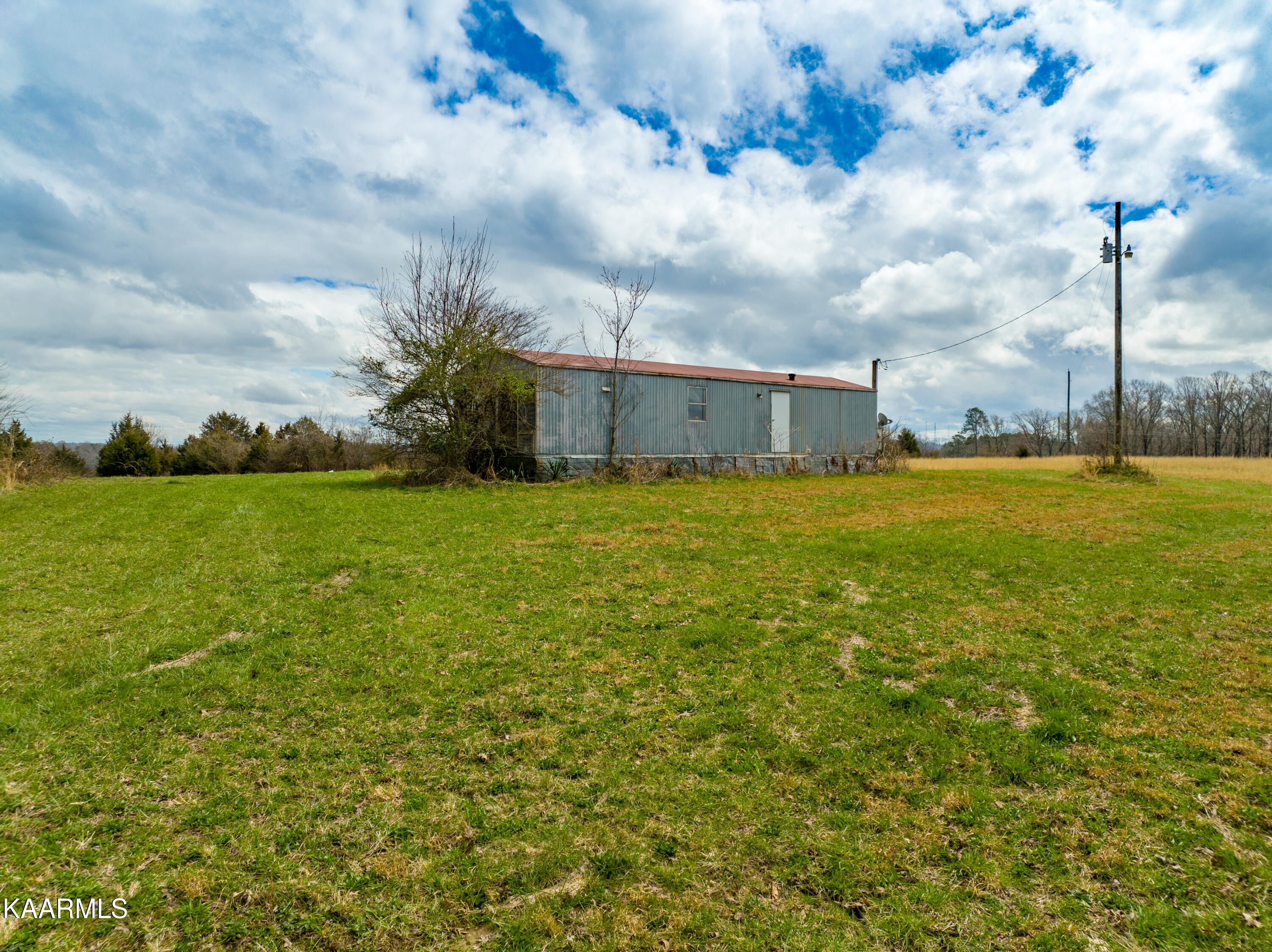 314 County Road Niota, TN 37826 - Photo 4 of 17 124 County Road 314, Sweetwater, TN-16