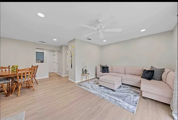 $198,000 | 1500 Lake Shore Drive, Waco, TX 76708