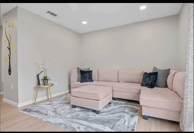 $198,000 | 1500 Lake Shore Drive, Waco, TX 76708