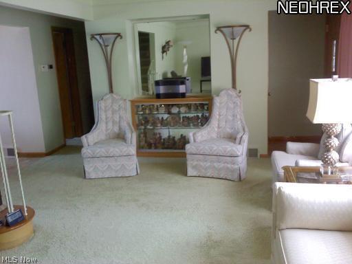 30043 Warren Road Wickliffe, OH 44092 - Photo 3 of 20 Gallery Image 3