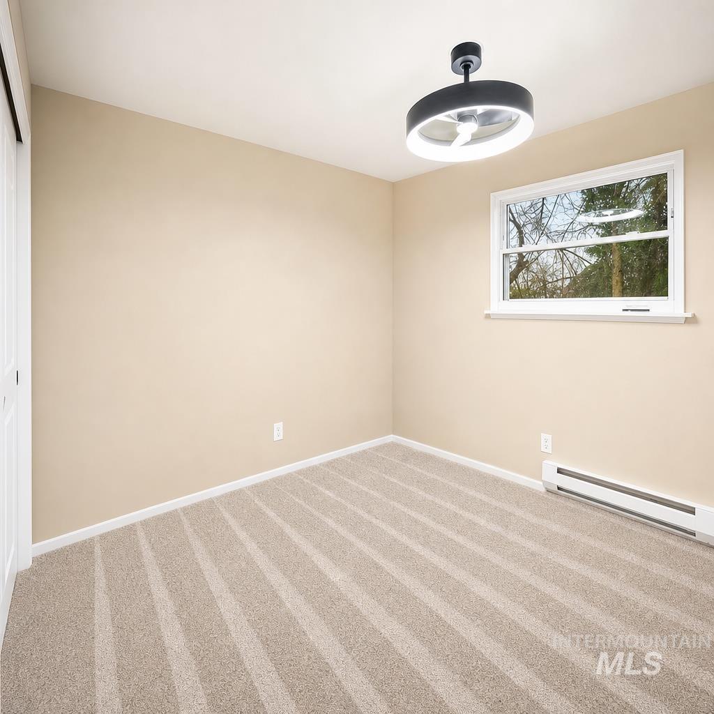 910 Harmon Way Middleton, ID 83644 - Photo 3 of 16