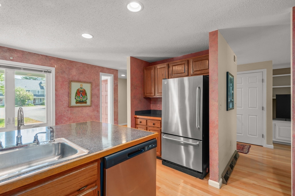 120 Stone Ridge Road, Unit 120 Franklin, MA 02038 - Photo 7 of 42