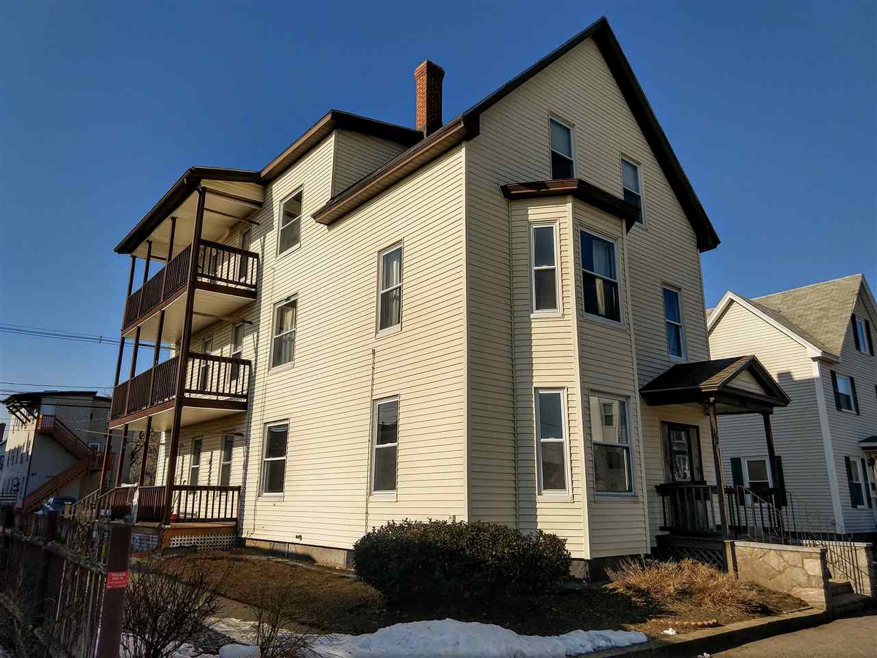 548 Rimmon Street Manchester, NH 03102 - Photo 2 of 38
