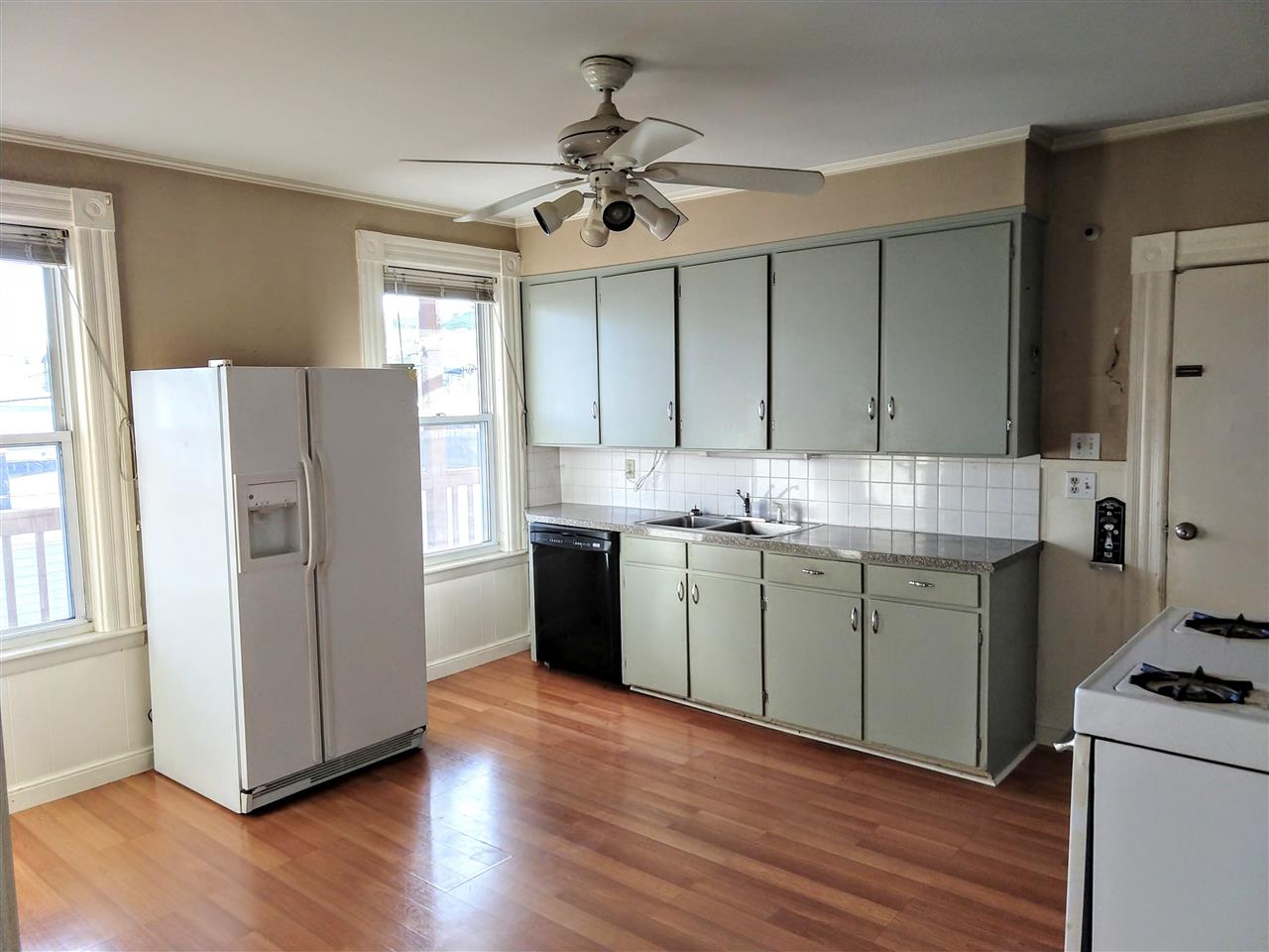 548 Rimmon Street Manchester, NH 03102 - Photo 17 of 38