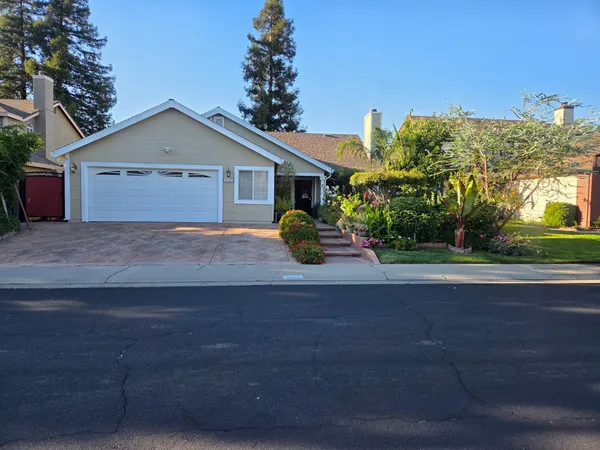 $580,000 | 5131 Olivehurst Way, Elk Grove, CA 95758
