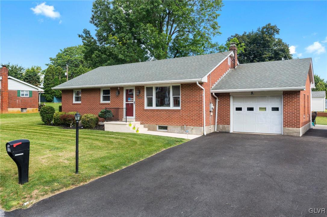 4440 Steuben Road Bethlehem, PA 18020 - Photo 1 of 32 Gallery Image 1