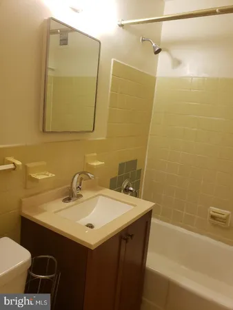 $1,539 | 1111 Arlington Boulevard, Unit 815, Arlington, VA 22209