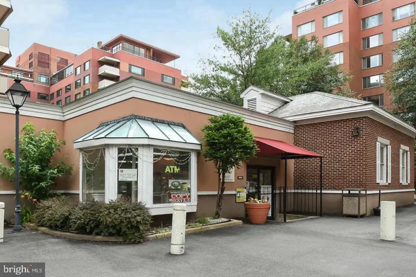 $1,539 | 1111 Arlington Boulevard, Unit 815, Arlington, VA 22209